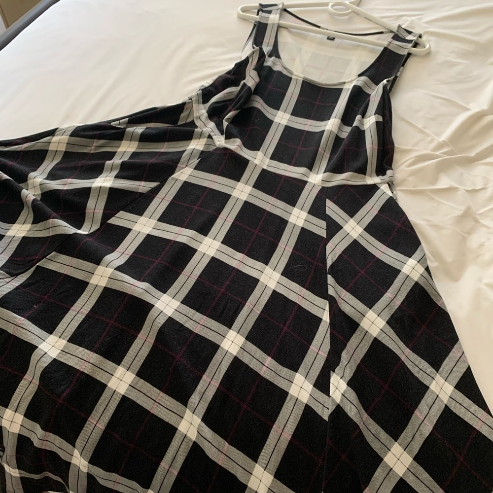 Plaid Sleeveless Midi Dress